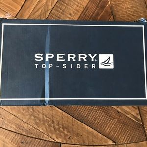 Sperry Woman size 8 shoes